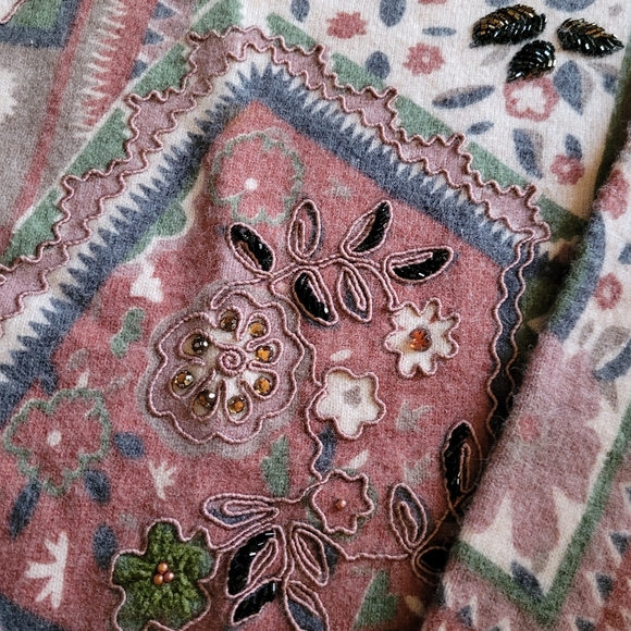 Vintage pink boho paisley print beaded embroidered mohair sweater - Picture 2 of 5